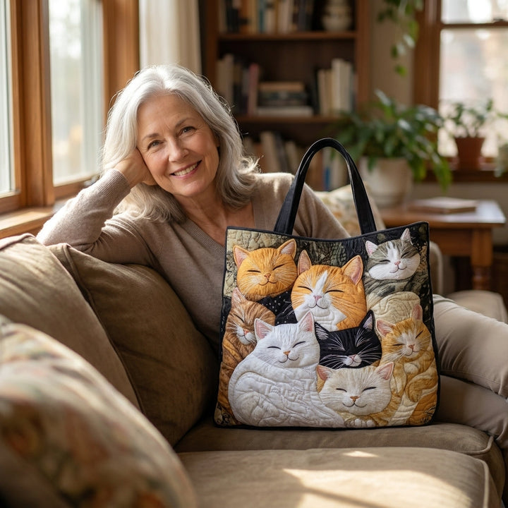Artisanal Quilted Bag - Sleeping Kittens