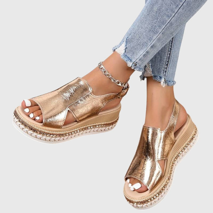 Teófila | Sandalias Destello de Oro Viejo