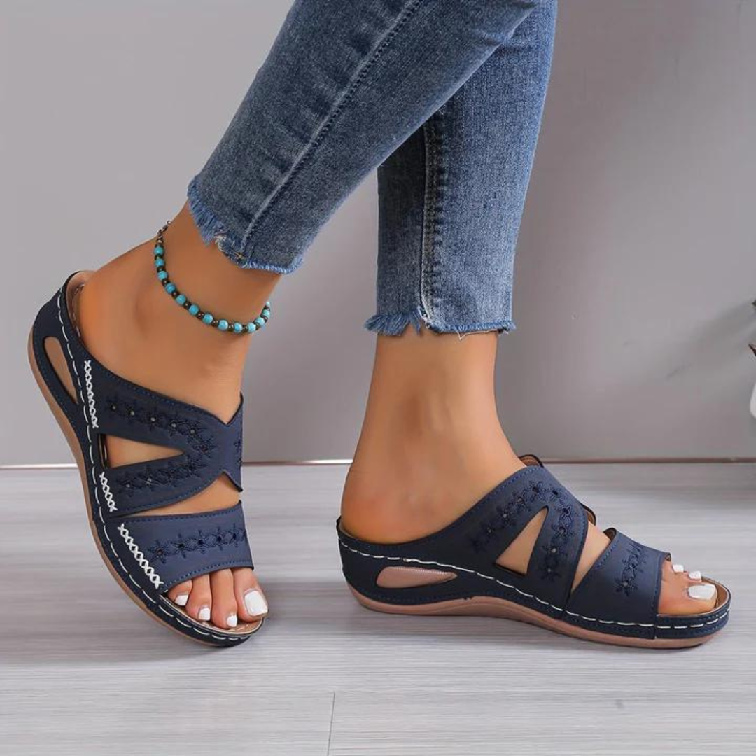 Herminia | Sandalias Ergonómicas Caladas