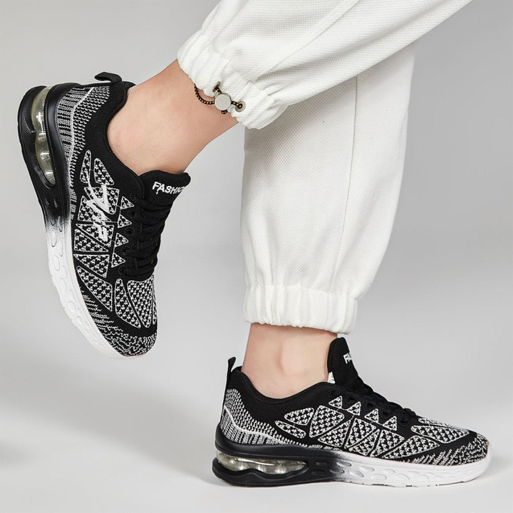 Argesinda | Zapatillas Travesía Moderna