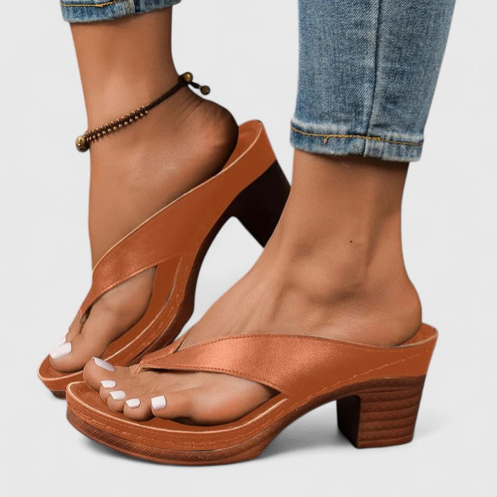 Benigna | Sandalias Confort Distinguido