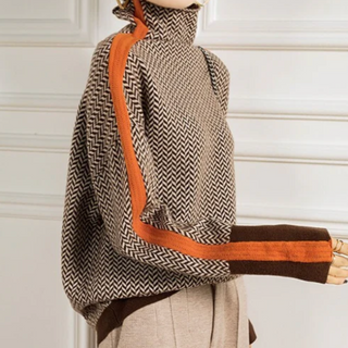 Auburn™ | Luxe Brown Herringbone Turtleneck Sweater