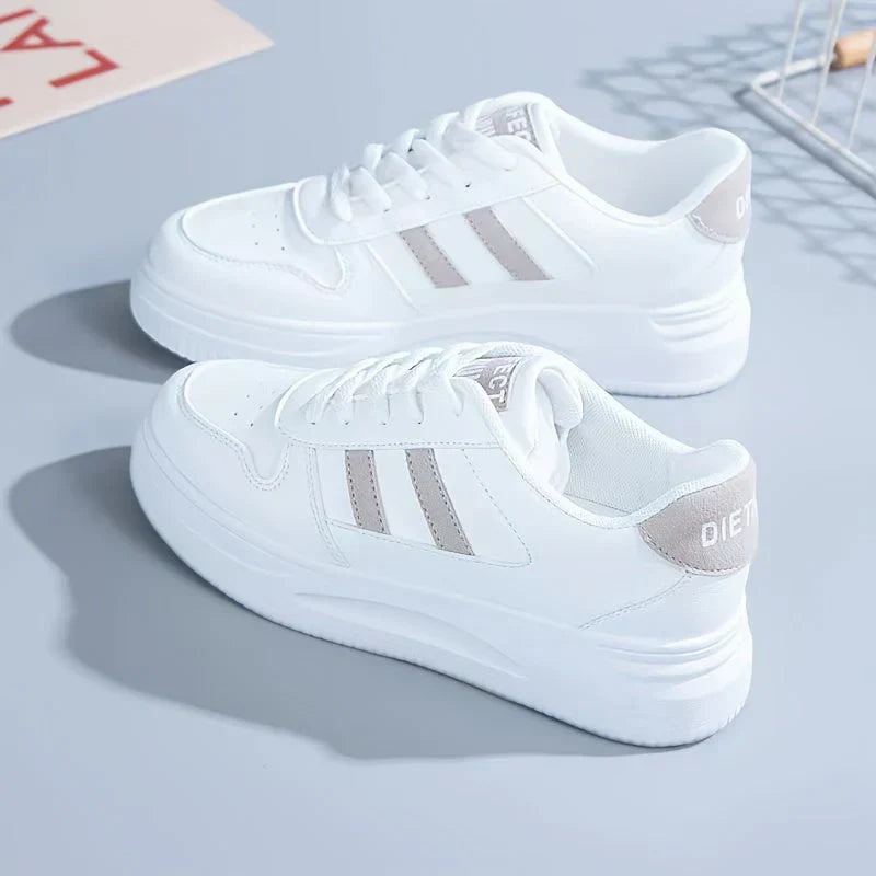 Leofleda | Zapatillas Esencia Cosmopolita