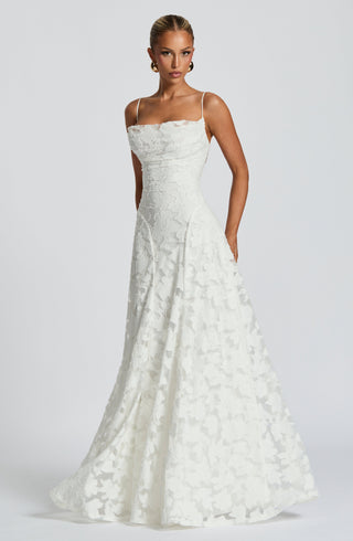 Madeleine | Bordeaux Lace Evening Gown