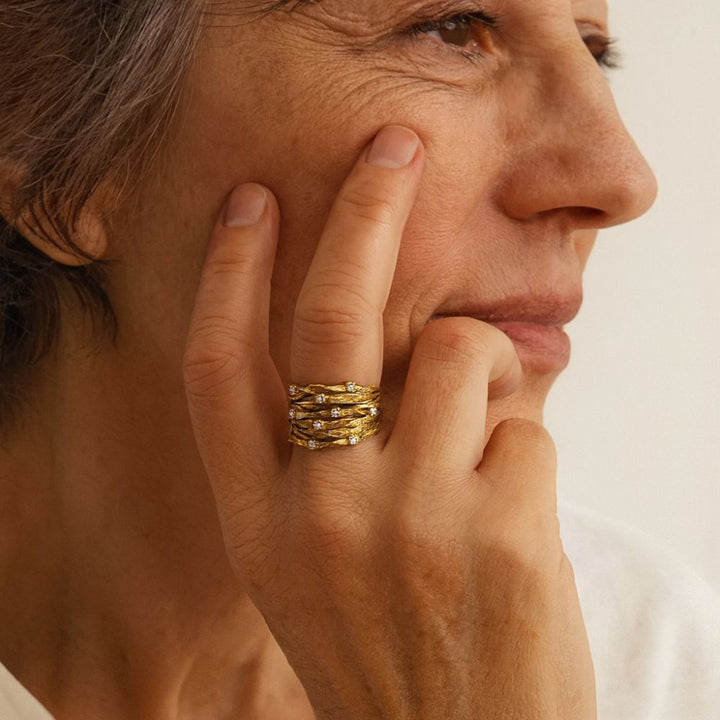 Beatriz | Anillo Hojas Entrelazadas