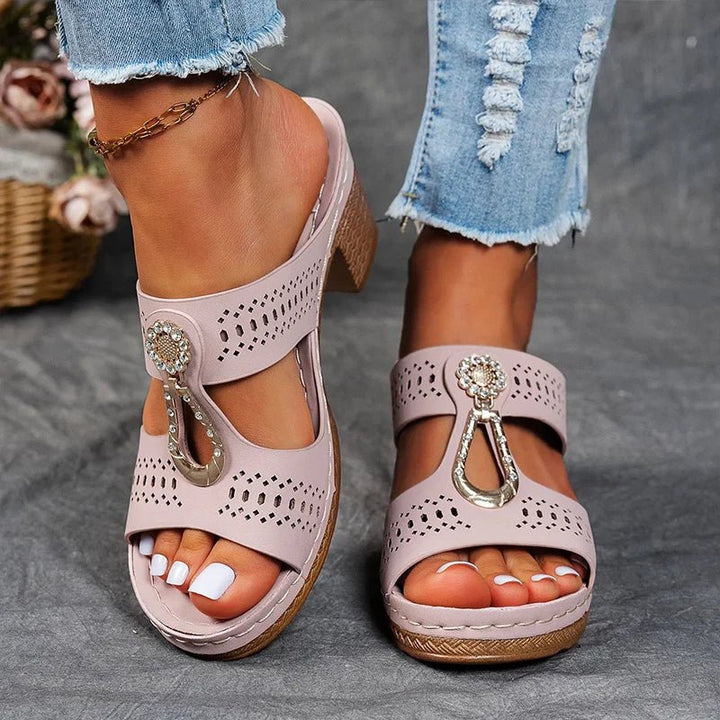 Gregoria | Sandalias Caladas Con Tacón