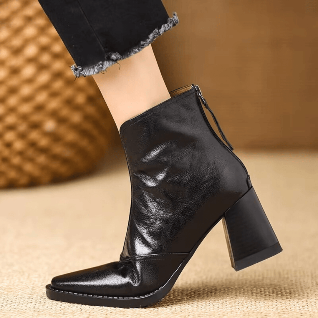 Escolástica | Botines Estrella del Boulevard